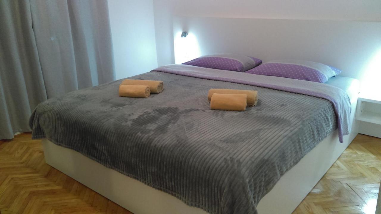 Apartman Borna Starigrad Paklenica Eksteriør billede